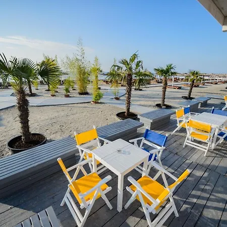 Hotel Nautic Luxury Club 4*