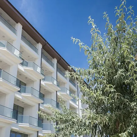 Nautic Luxury Club Hotel