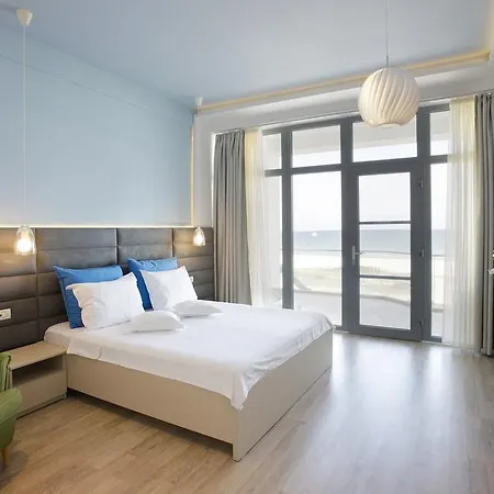 Nautic Luxury Club Hotel 4*