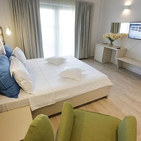 Nautic Luxury Club 4*