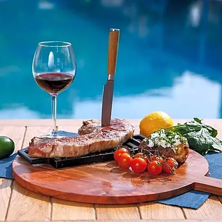 Nautic Luxury Club Hotel